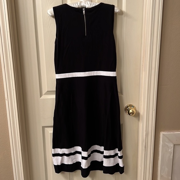Talbots Sleeveless Dress - Size Small Petite - Picture 3 of 3